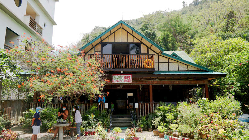 Bamboo House Beach Lodge and Restaurant